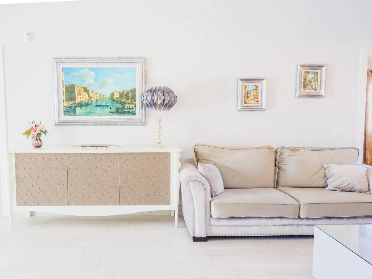 Cubo'S Casa Flor High Privacy & Pool Villa Alhaurin el Grande Spain