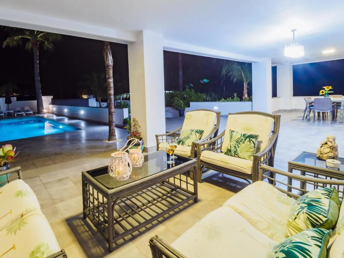 Holiday home Cubo'S Casa Flor High Privacy & Pool Villa Alhaurin el Grande
